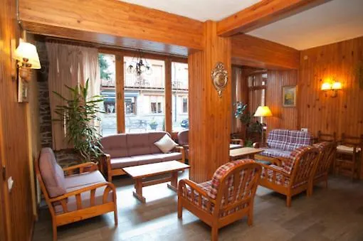 Hotel Llacs De Cardos Tavascán